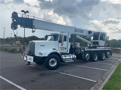 Alquiler de Camión Grúa (Truck crane) / Grúa Automática Ford Manitex 1768, Capacidad 15 tons, Alcance 20 mts, peso aprox 12 tons. en San José, Costa Rica